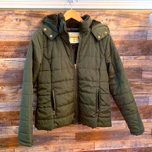 ARMY GREEN PARKA PUFFER FUR LINED HOOD